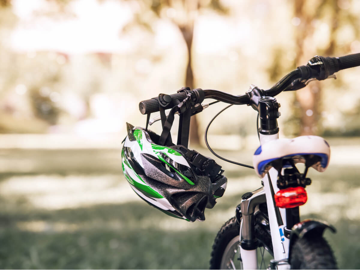 自転車用ヘルメットの選び方 人気おすすめ30選 クロスバイクに乗るときはおしゃれで安全なものを ファブスポーツ